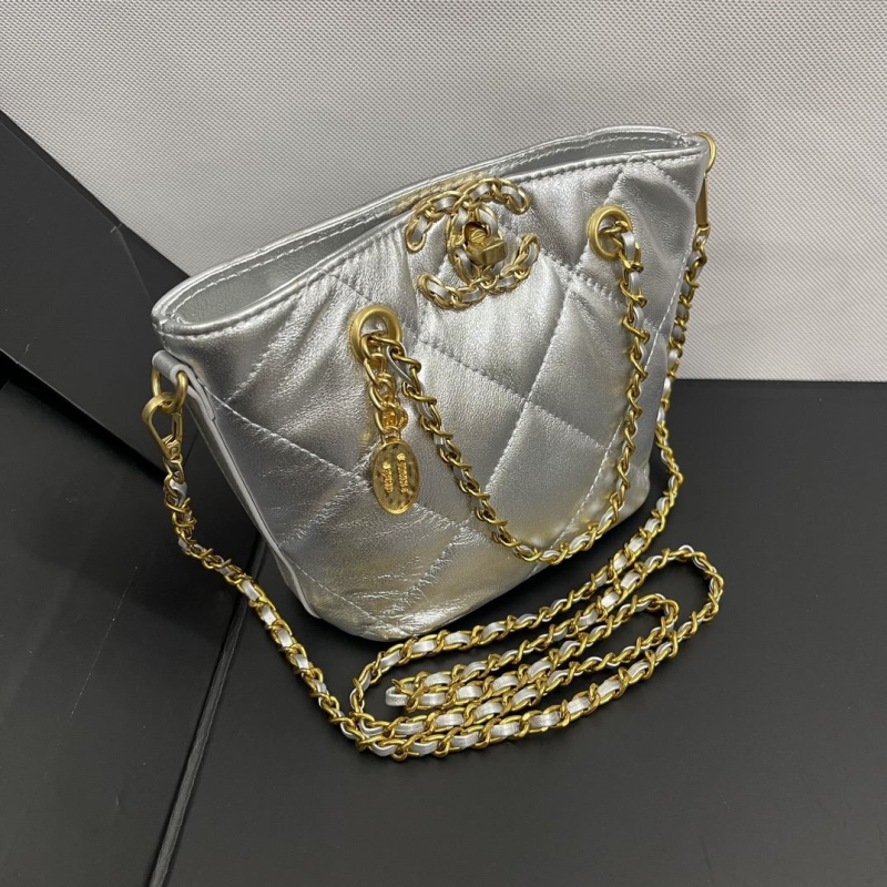 Ch**el bucket bags